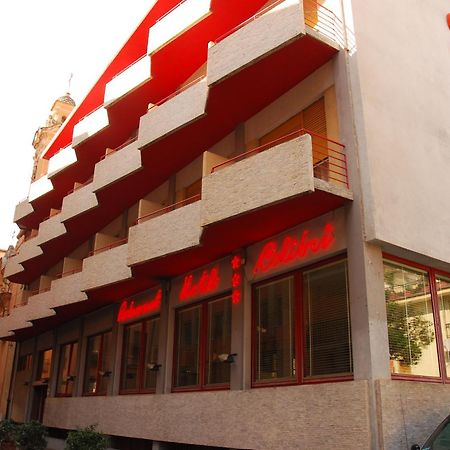 Hotel Colibri Финале Лигуре Екстериор снимка
